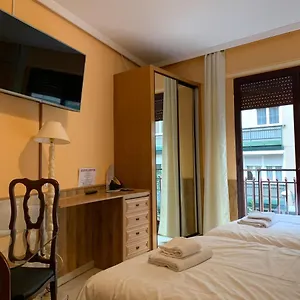 Estudios Torr Zona Prosperidad Apartamento